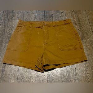 Old Navy Shorts 16